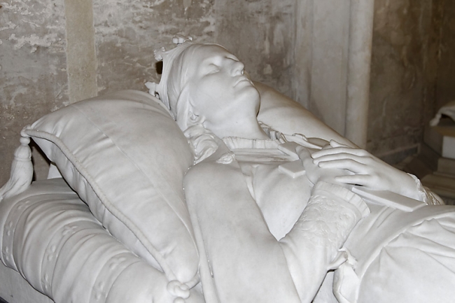 Chapelle royale de Dreux-024